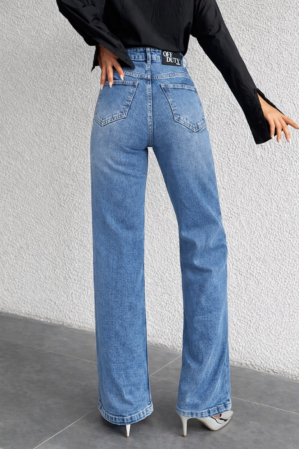 Timeless Classic: Wide-Leg Blue Denim Jeans | Up to 200 characters