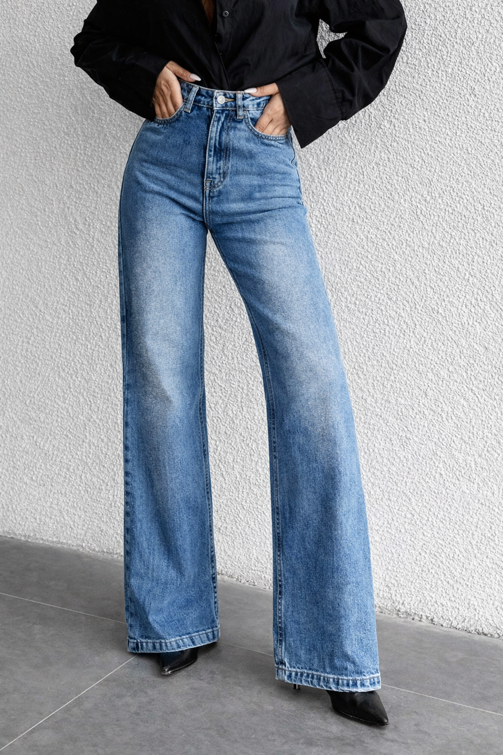 Timeless Classic: Wide-Leg Blue Denim Jeans | Up to 200 characters